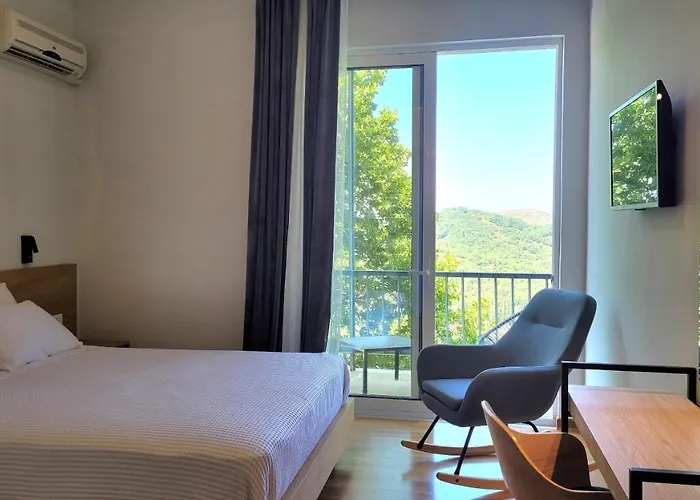 Theoxenia Hotel