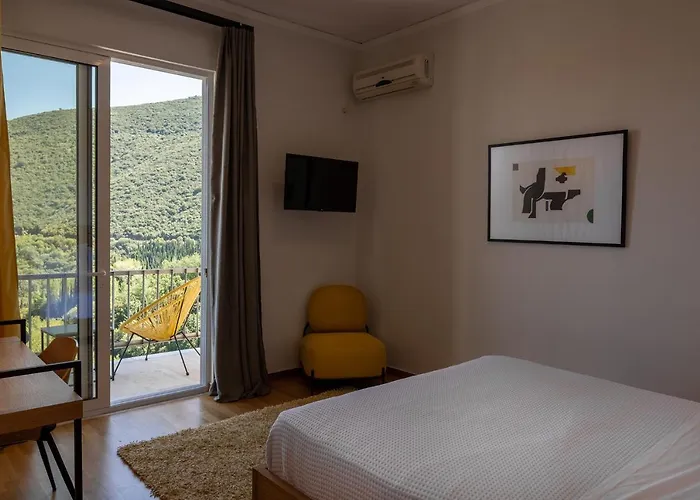 Theoxenia Hotel