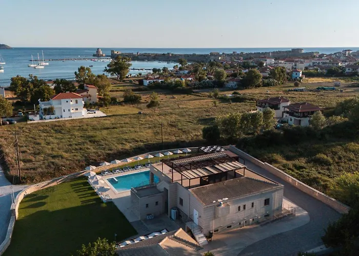 Niriides Luxury Villas