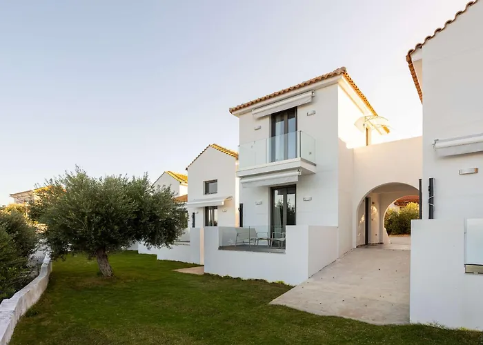 Eneos Boutique Residences - Koroni Poolside & Garden Retreats